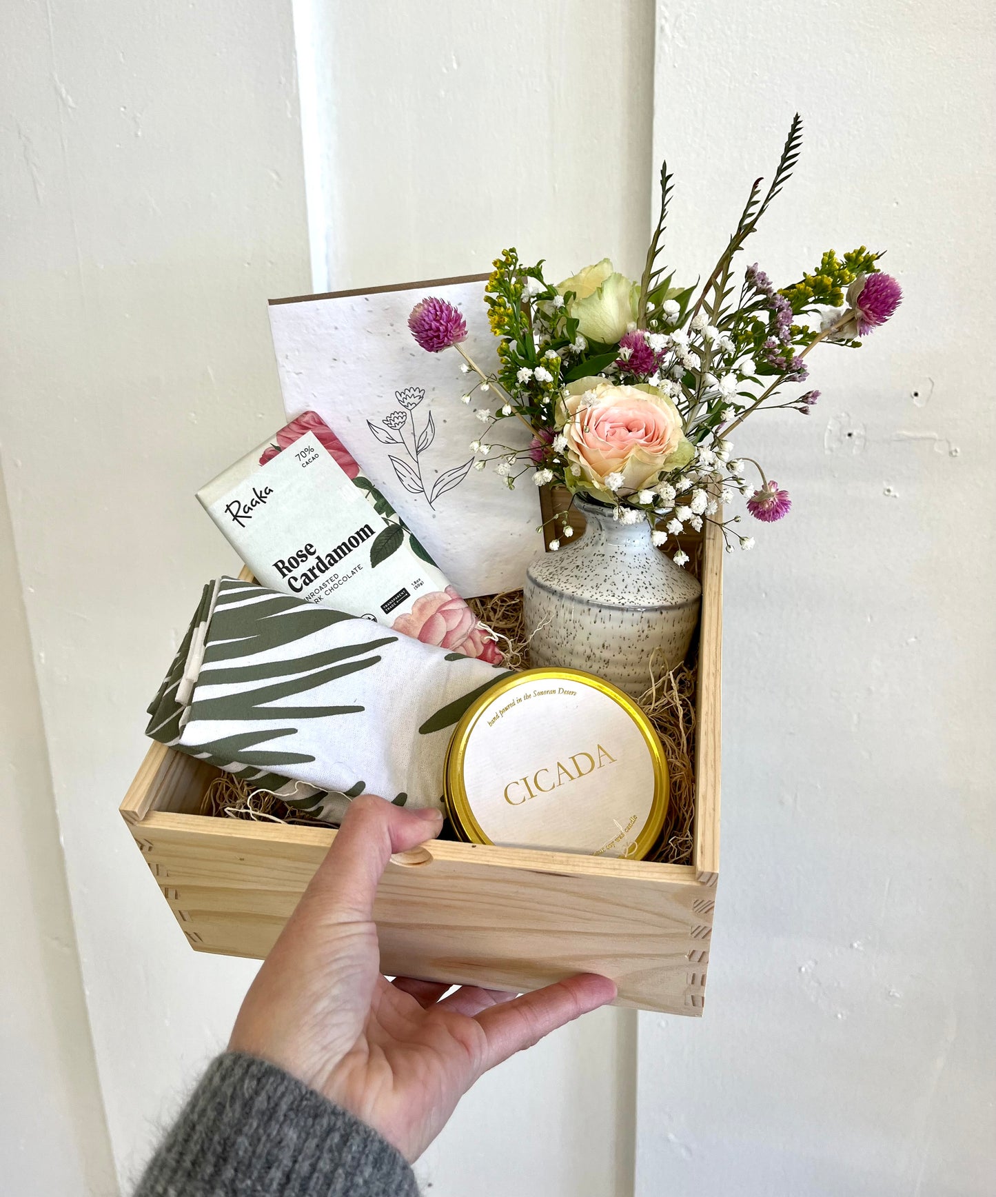 Fresh Flower Gift Box