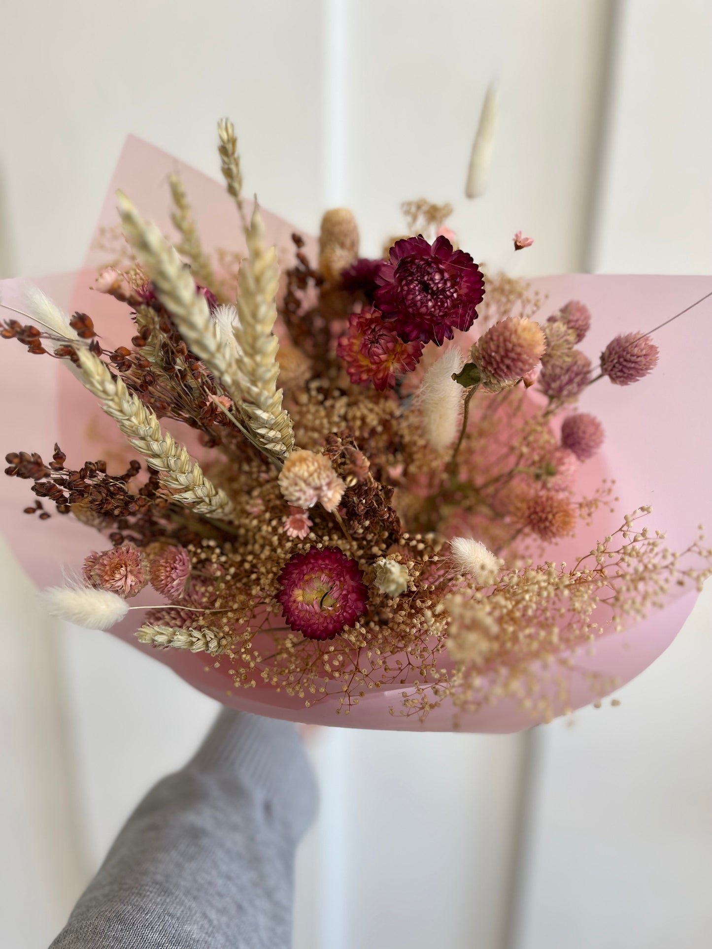 Valentines Gift Box + Bouquet