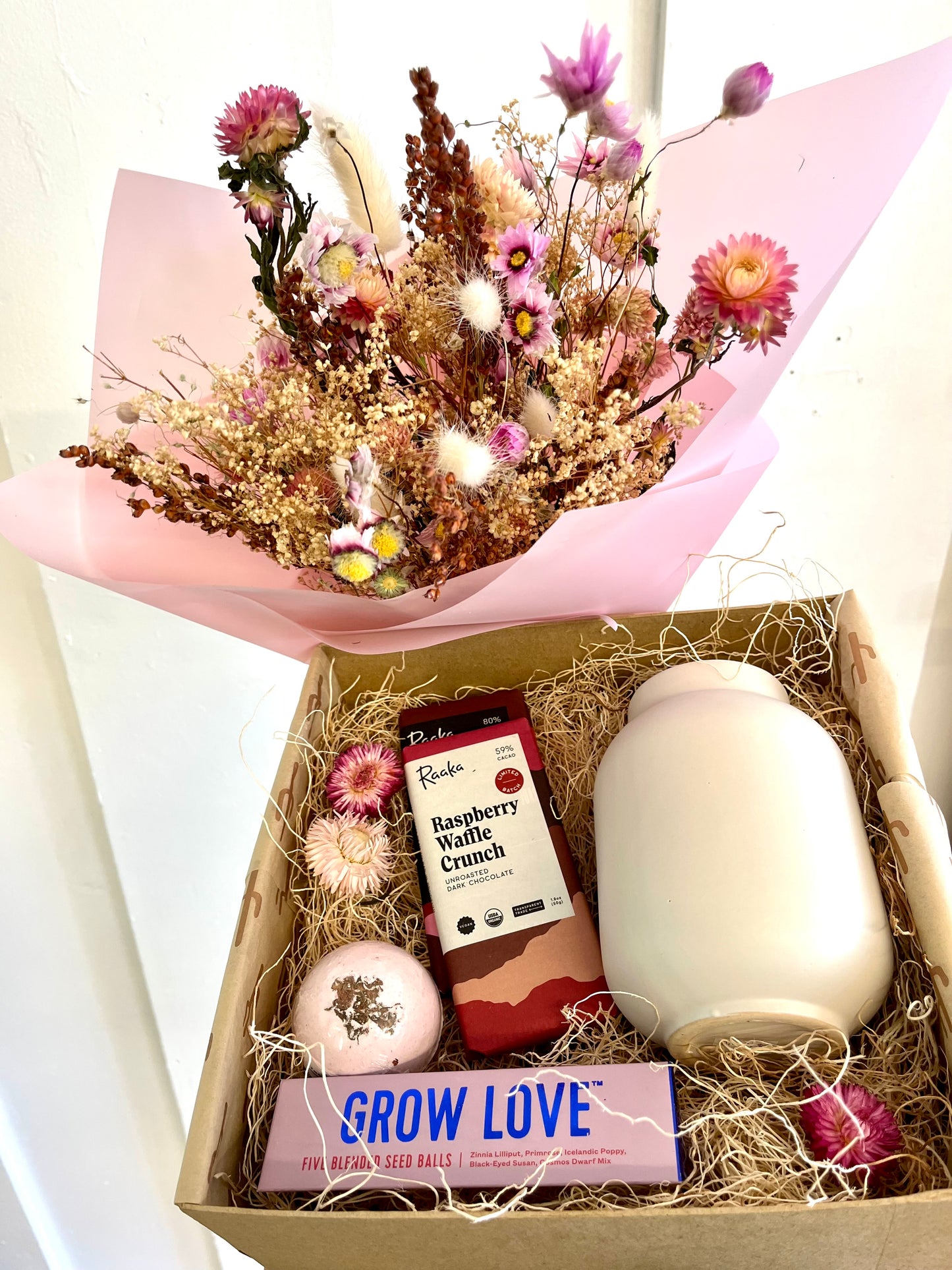 Grow Love Box + Dried Bouquet