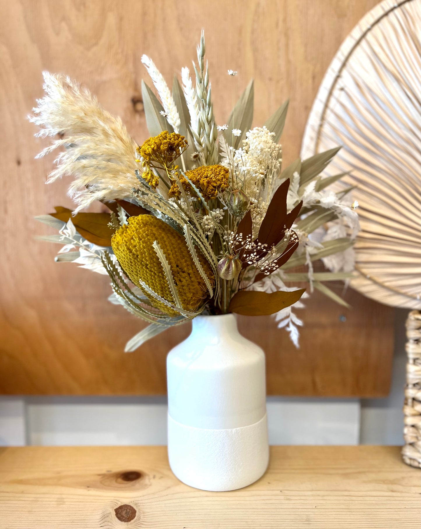 Dried Floral Arrangement Workshop September 29th